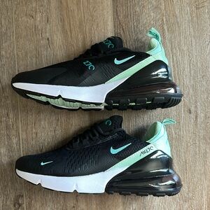 Nike air max 270 Tiffany blue size 7 *NEVER WORN*